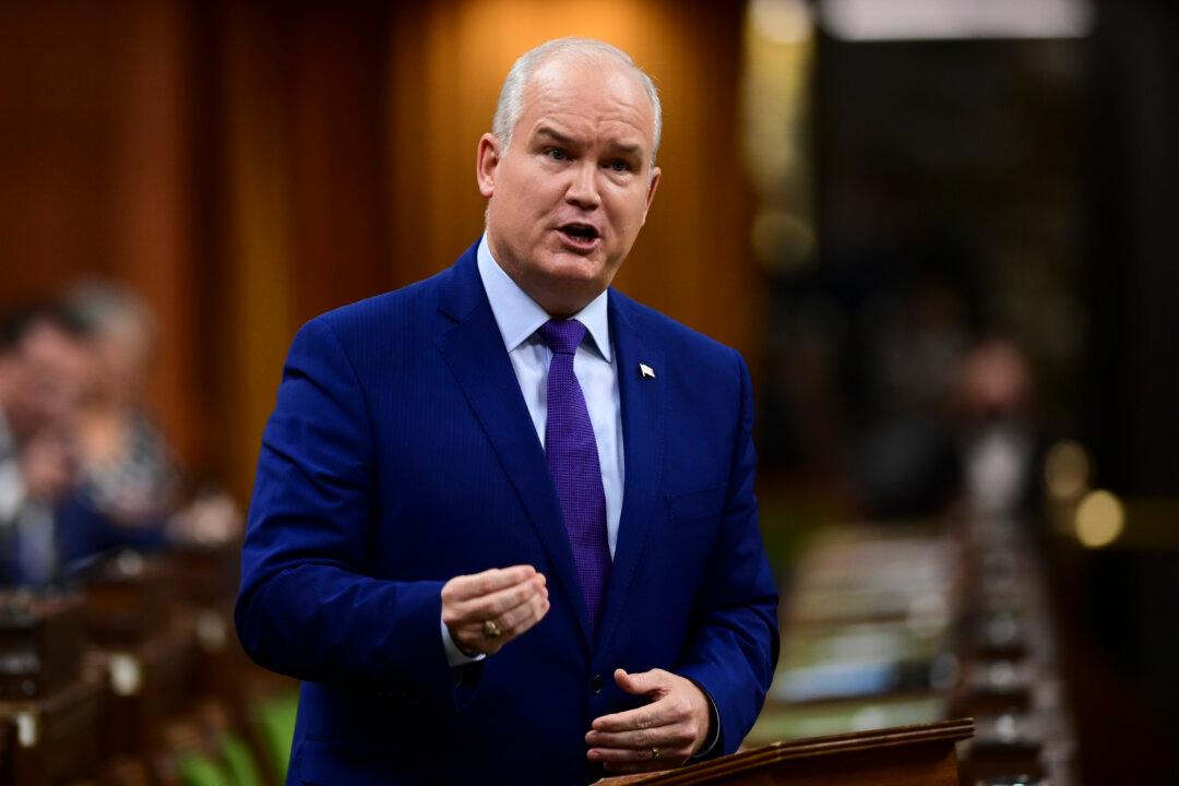 Tories Push for Parliamentary Committee Study Into Failed Vaccine Deal