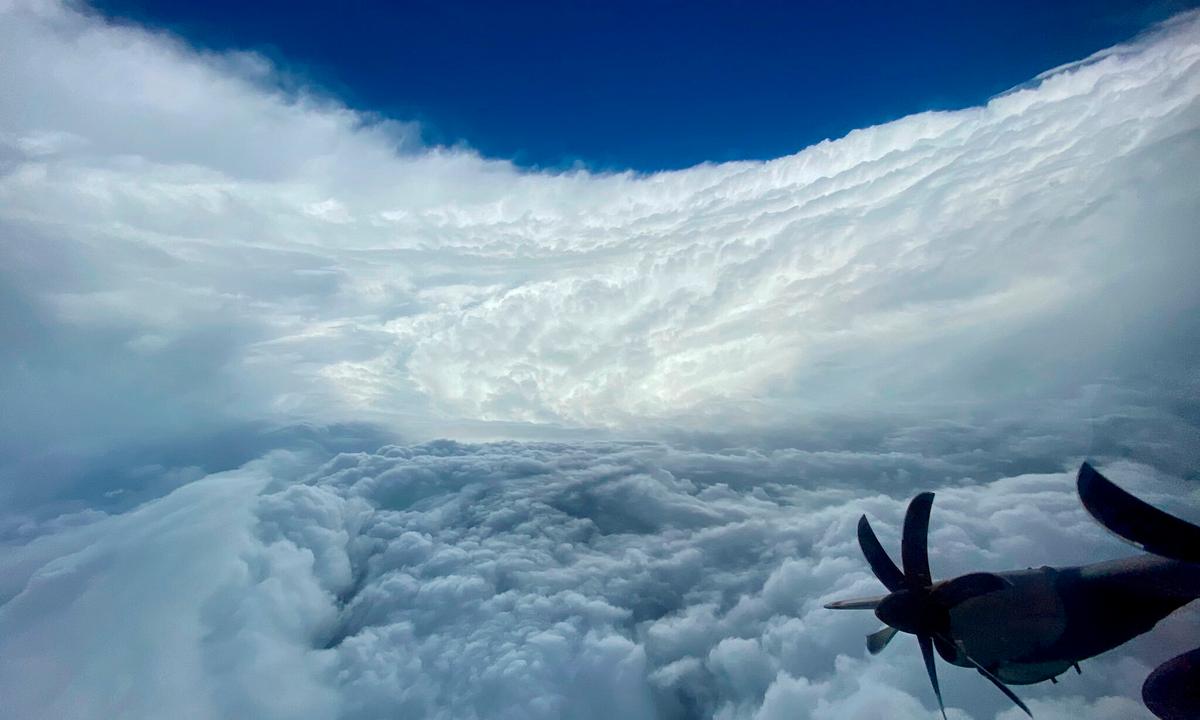 Hurricane Epsilon Weakens, Expected to Move East of Bermuda