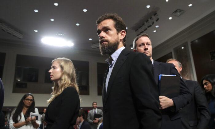 Congress to Question Facebook, Twitter CEOs Amid Censorship Concerns