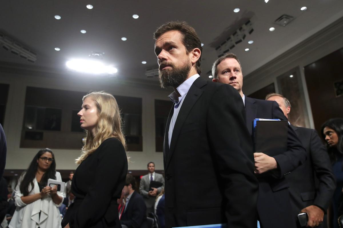 Congress to Question Facebook, Twitter CEOs Amid Censorship Concerns