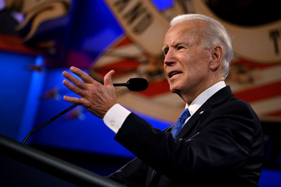 Man Arrested With Car Full of Guns Allegedly Plotting to Kill Biden