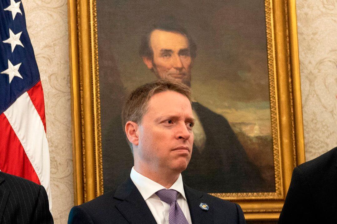 Senior US Security Adviser Slams EU-China Investment Deal: Report