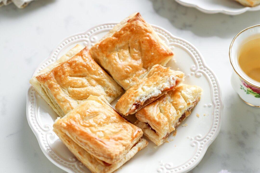 Pastelitos de Guayaba y Queso: A Story of Pastry, Nostalgia, and Maintaining ‘Cubanity’