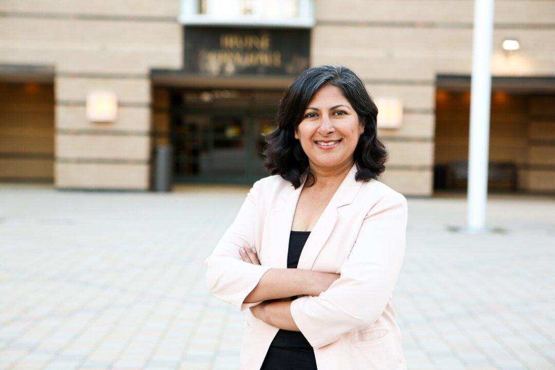 Irvine Mayoral Candidate Farrah Khan Under Investigation for Accepting Foreign Gifts