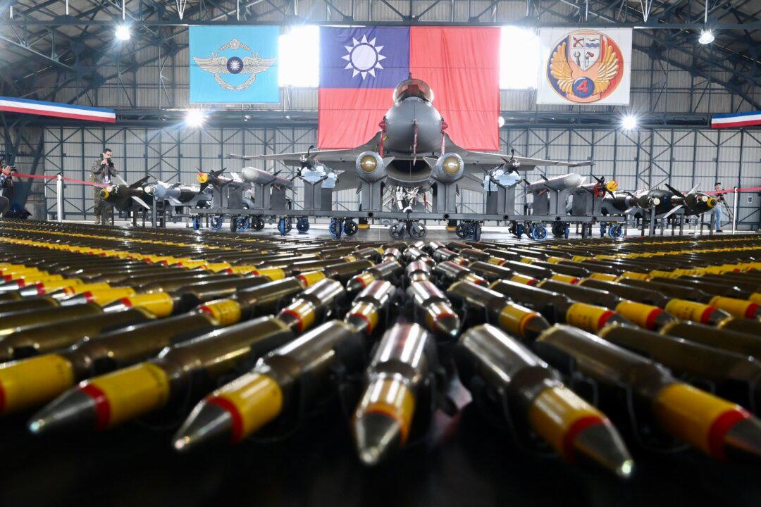 Arms Sales Rise in Asia as China’s Military Grows