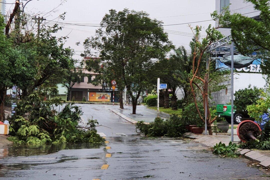 Strong Typhoon Slams Vietnam; at Least 2 Dead, 26 Missing