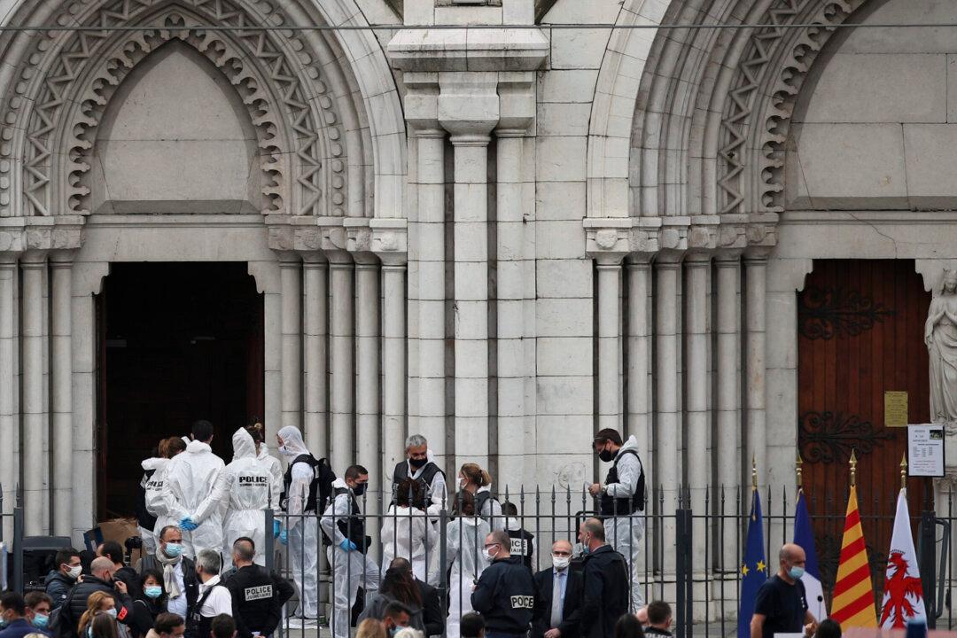 French Prosecutor: Nice Killer of 3 Got to France From Italy