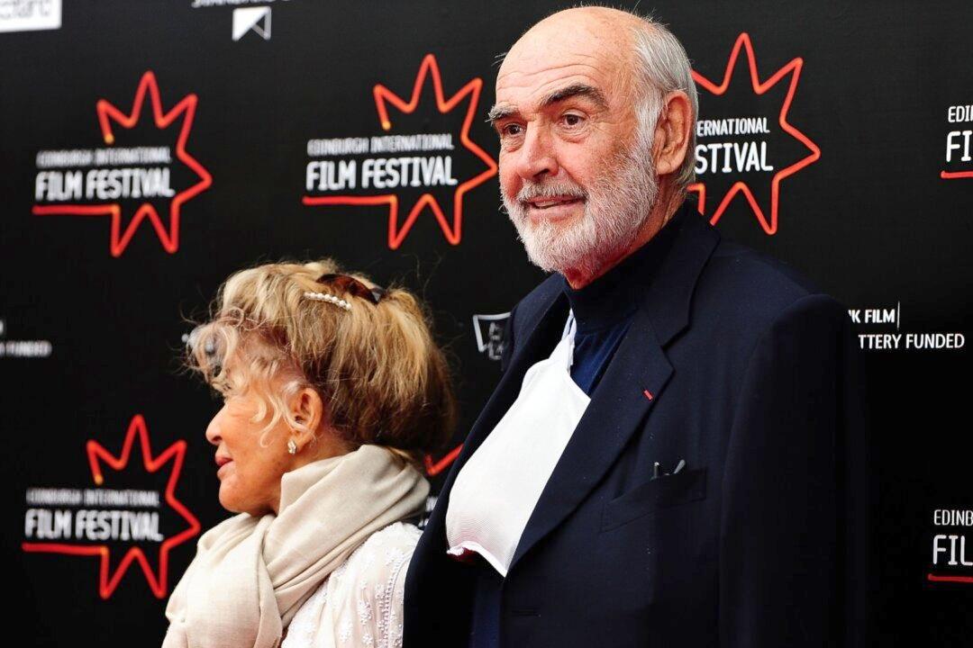 Former James Bond Actor Sean Connery Dies Aged 90