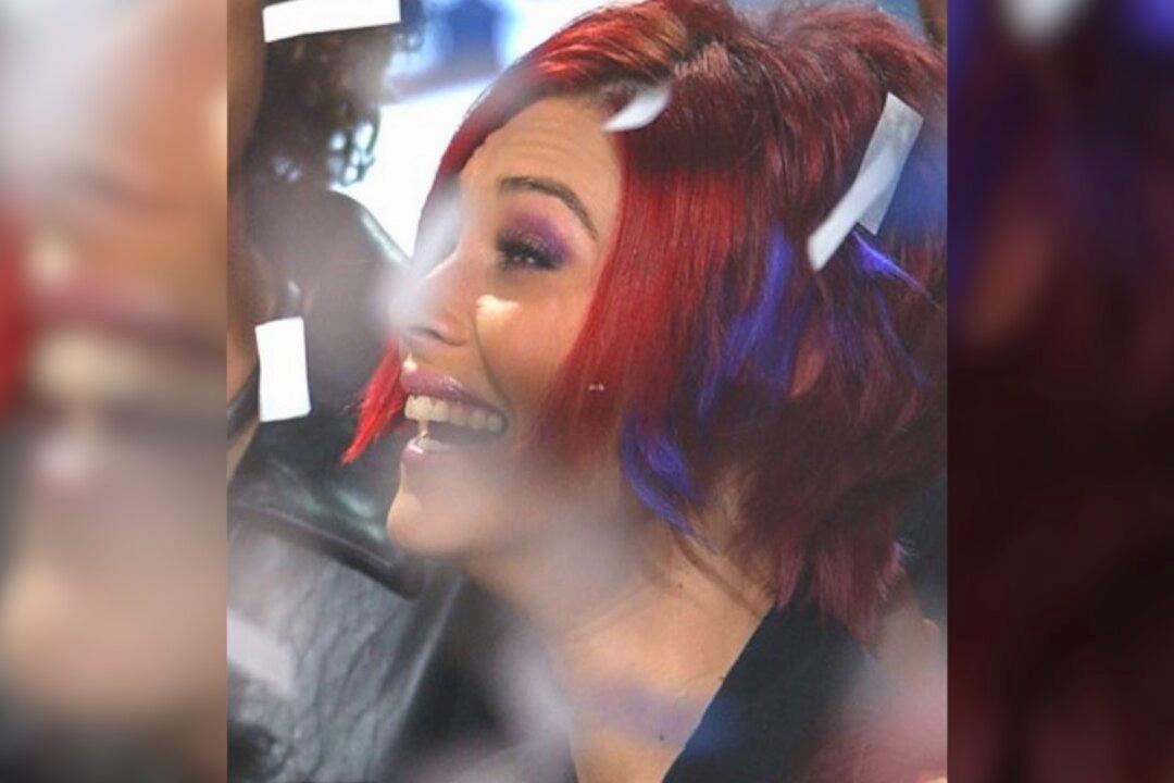 ‘American Idol’ Contestant Nikki McKibbin Dies at 42