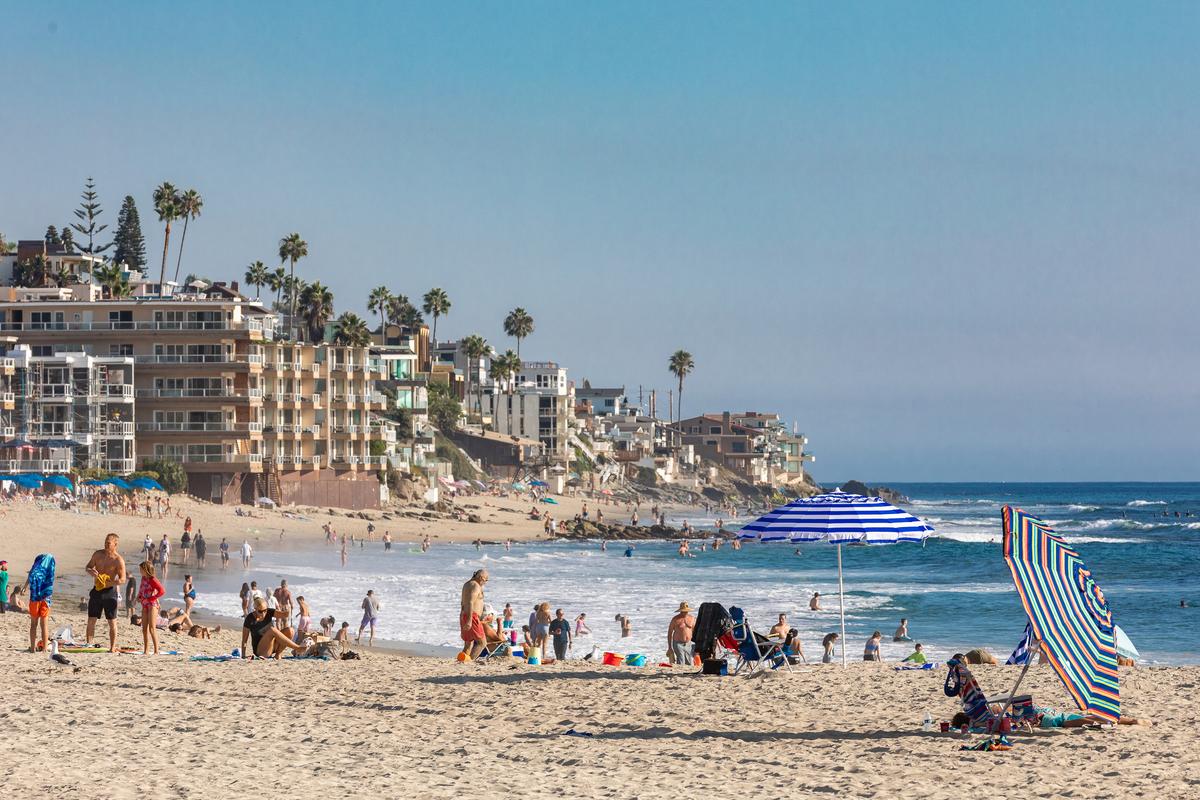 Laguna Beach Plastic Ban Is Set to Take Effect