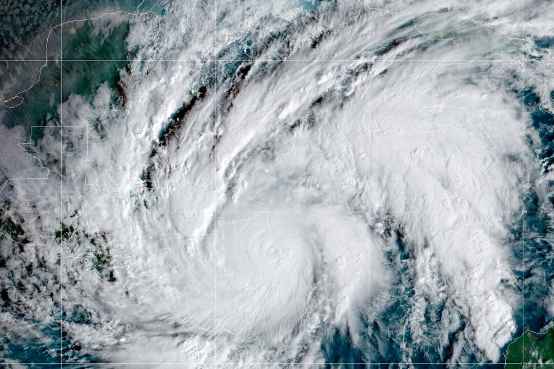 Hurricane Eta Makes Landfall in Nicaragua as Category 4 Storm