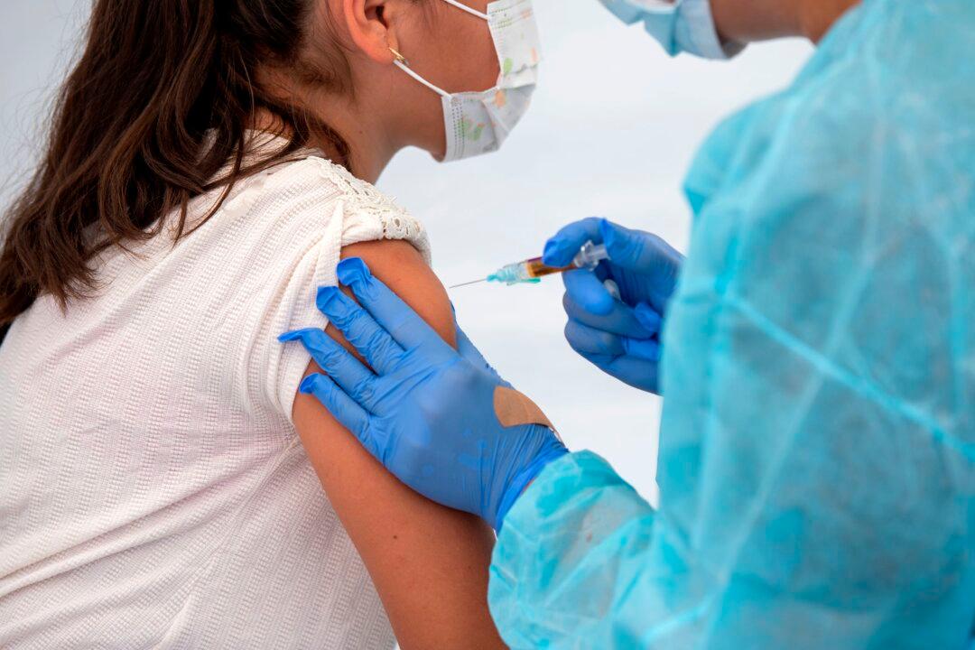 New DC Law Would Give Vaccine Decisions to 11-year-Olds, Cut Parents Out