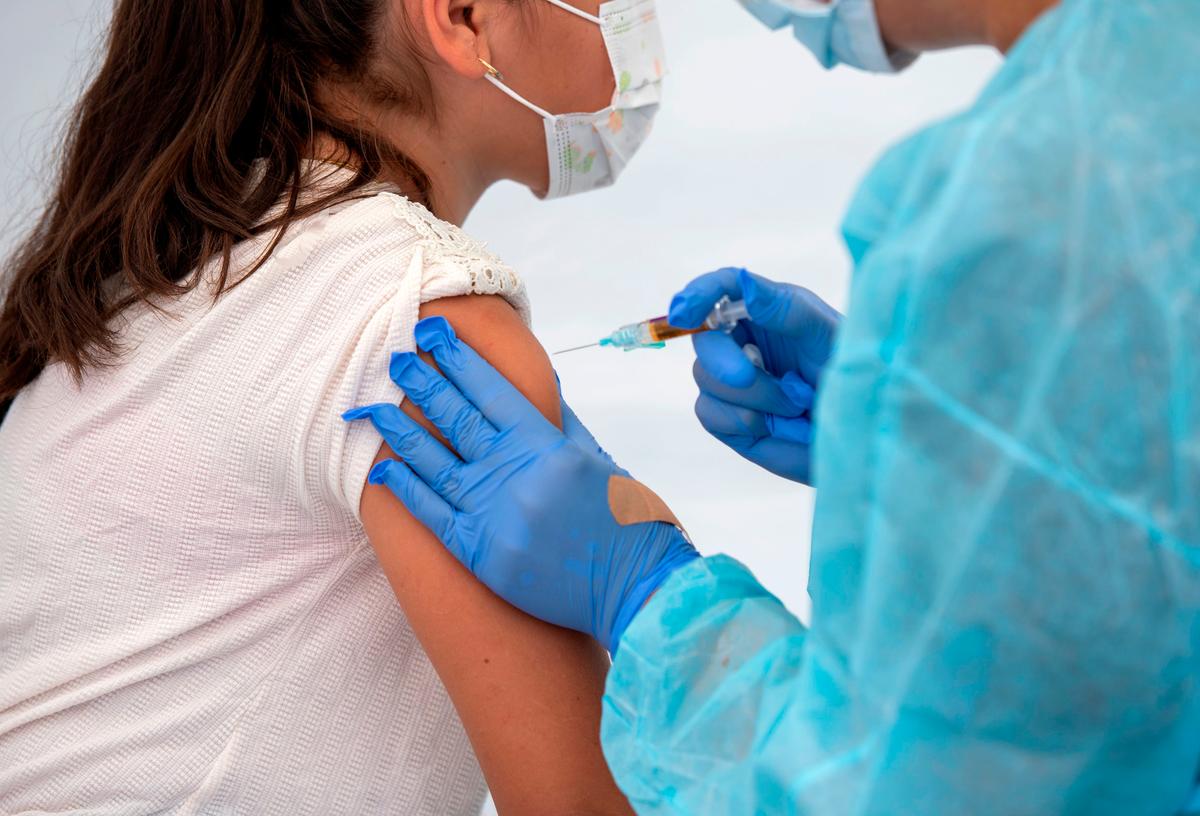 New DC Law Would Give Vaccine Decisions to 11-year-Olds, Cut Parents Out