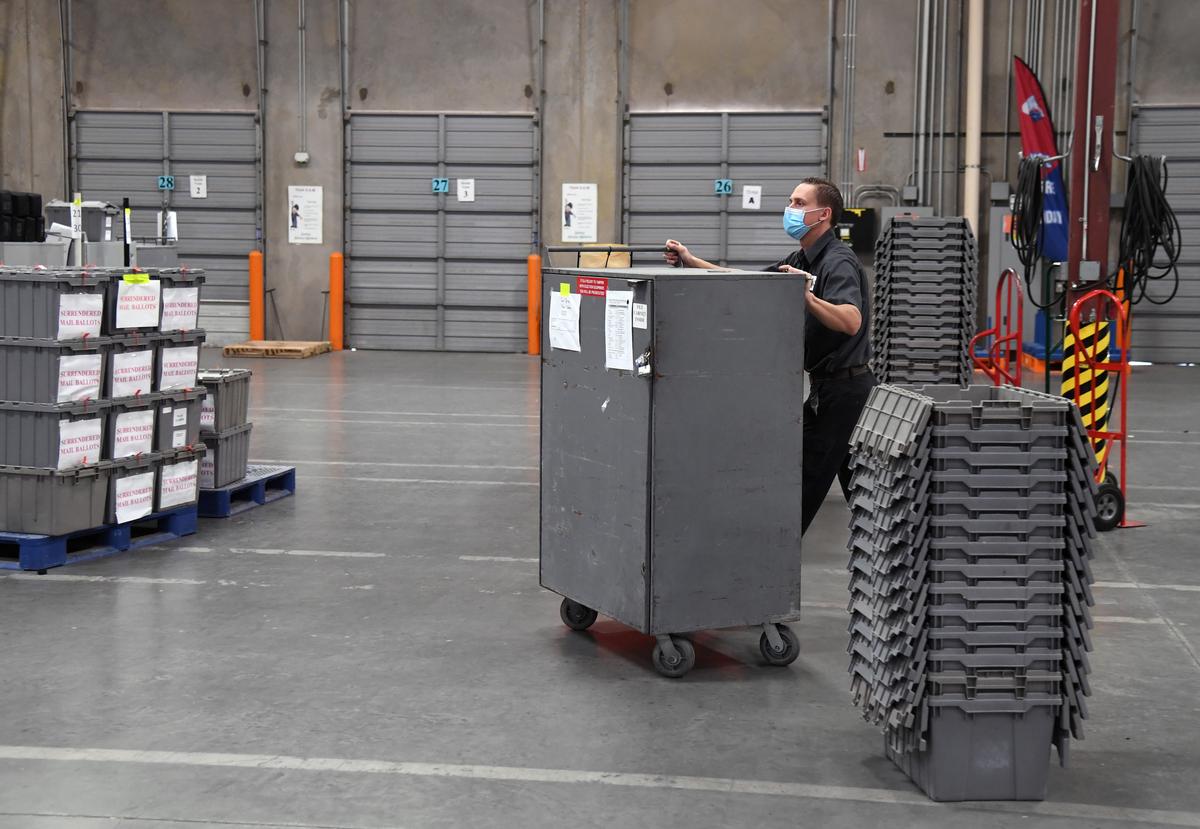 Nevada Voter Alleges Fraud: I Went to Vote and Was Told I Already Voted