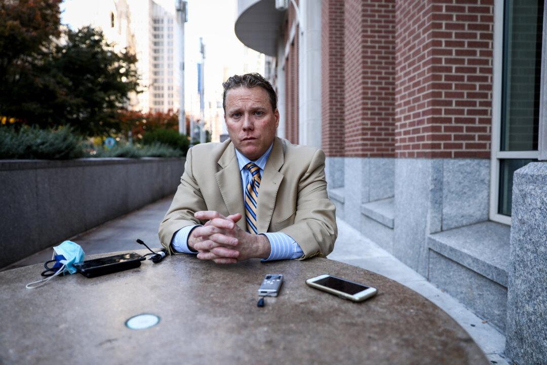 Philadelphia Ballot Observer Criticizes Transparency of Counting Process