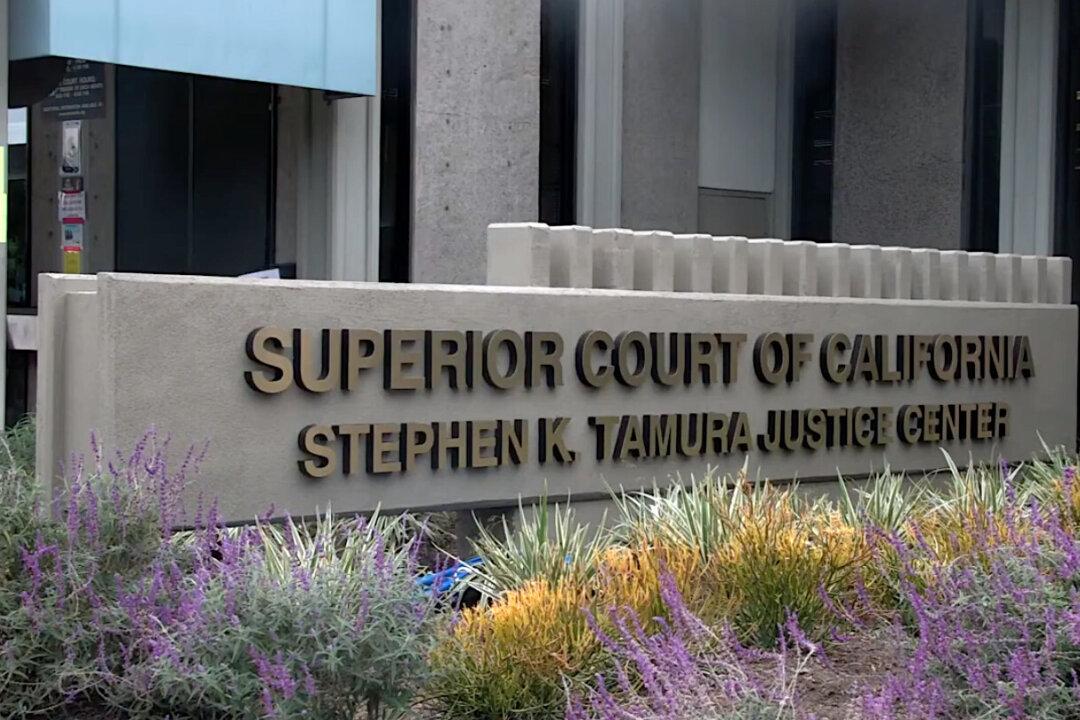 Federal Court Mandates COVID-19 Vaccine for Central District Employees