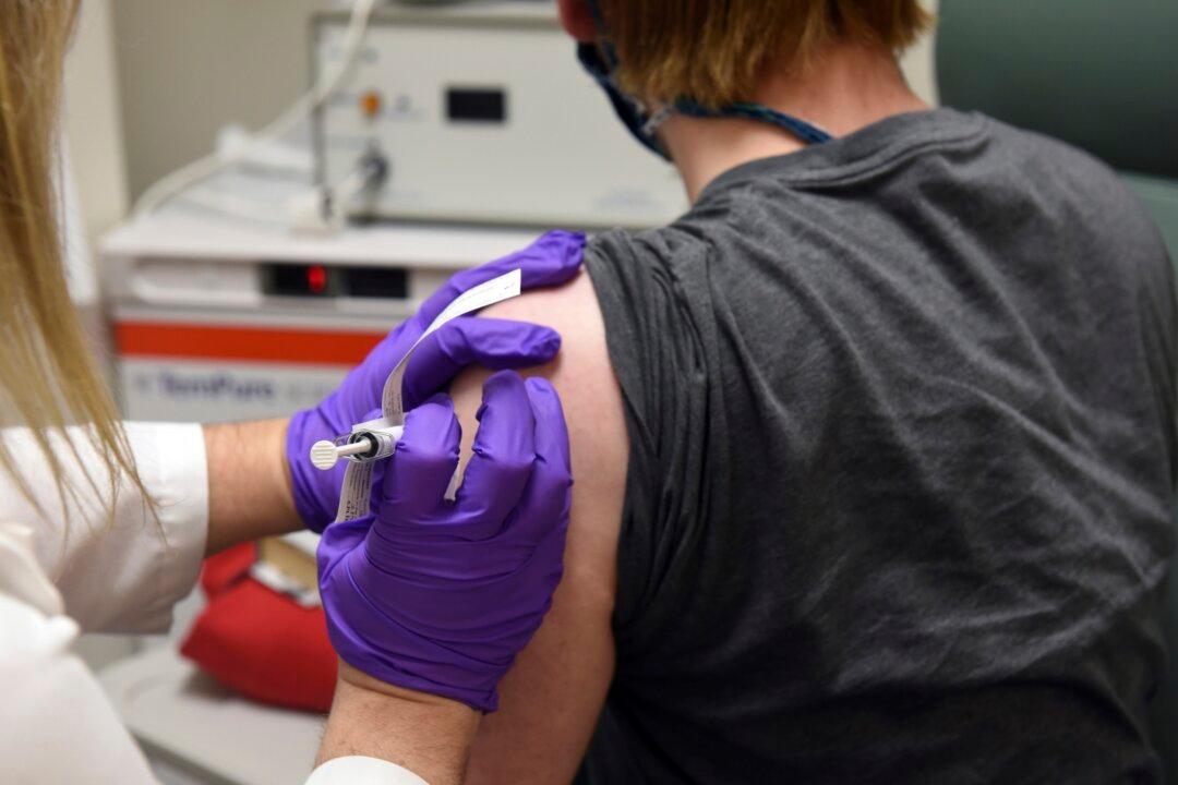 FDA Says Pfizer Vaccine Meets Success Criteria, No Safety Concerns That Would Block Approval