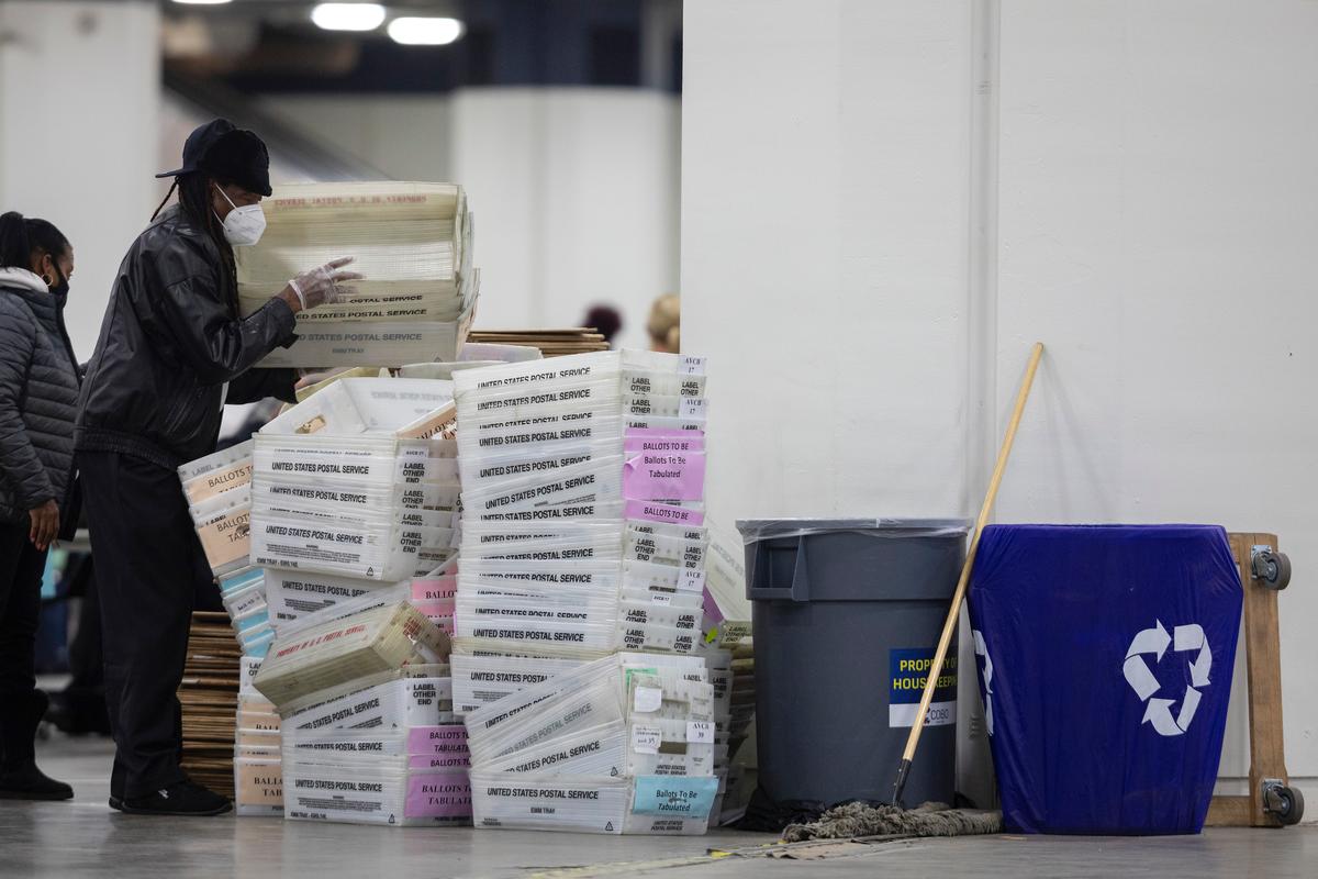 Tens of Thousands of Unsealed Ballots Arrived in Michigan County, All for Democrats: Lawsuit