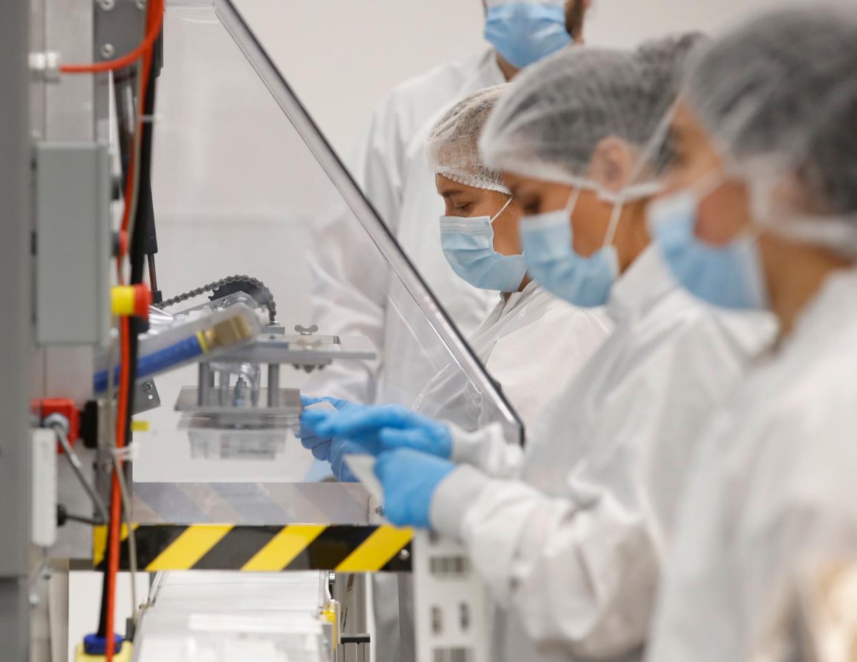 Utah Governor Orders Statewide Mask Mandate, Limits Casual Social Gatherings