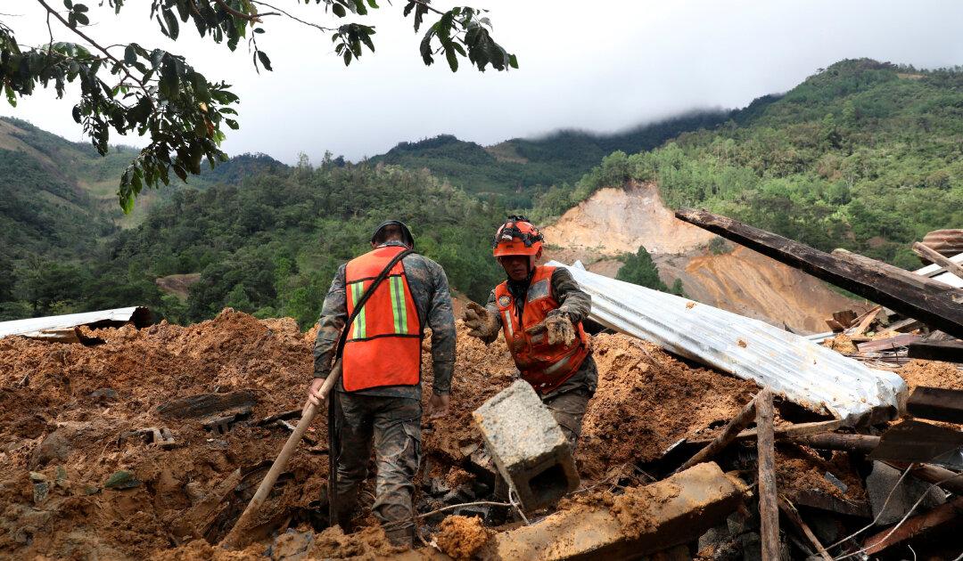 Fresh Landslides Halt Search in Guatemalan Hamlet Buried in Mud