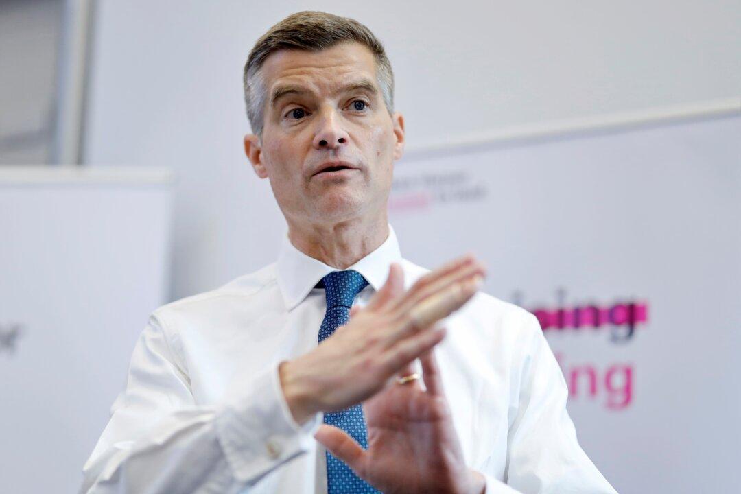 Tory Backbenchers Form Alliance to Oppose Future Lockdowns