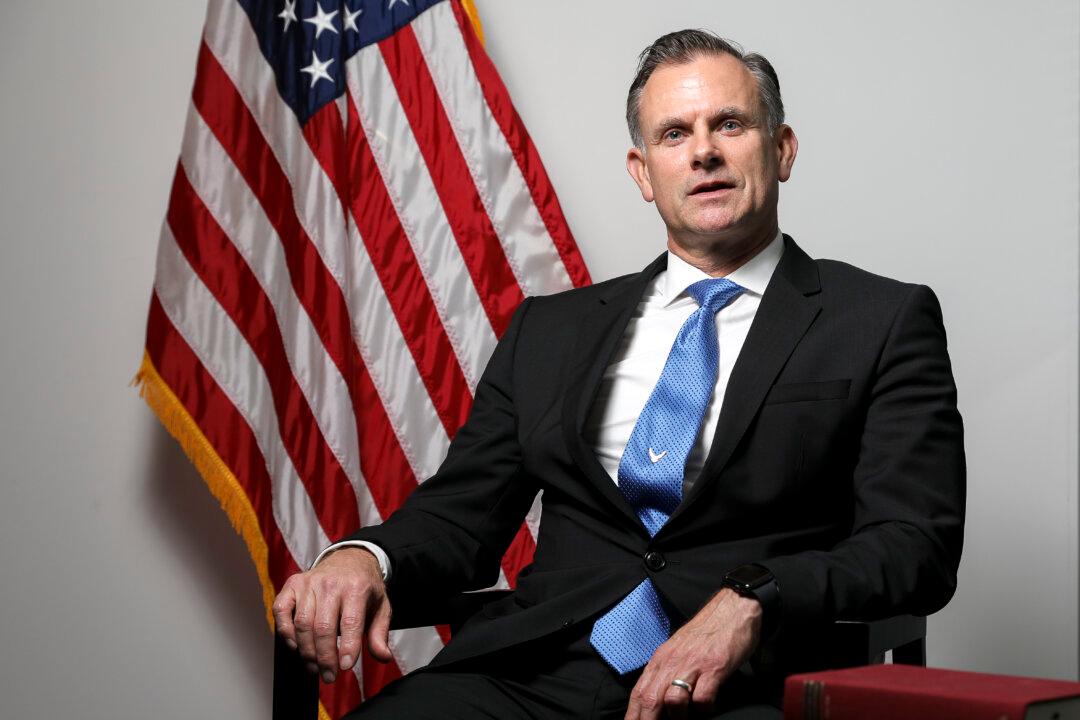 US Must Remove CCP from Society: Robert Spalding