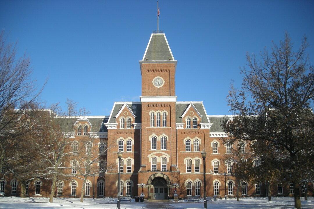 US Professor Pleads Guilty to Using Federal Funds to Help China’s Medical Research