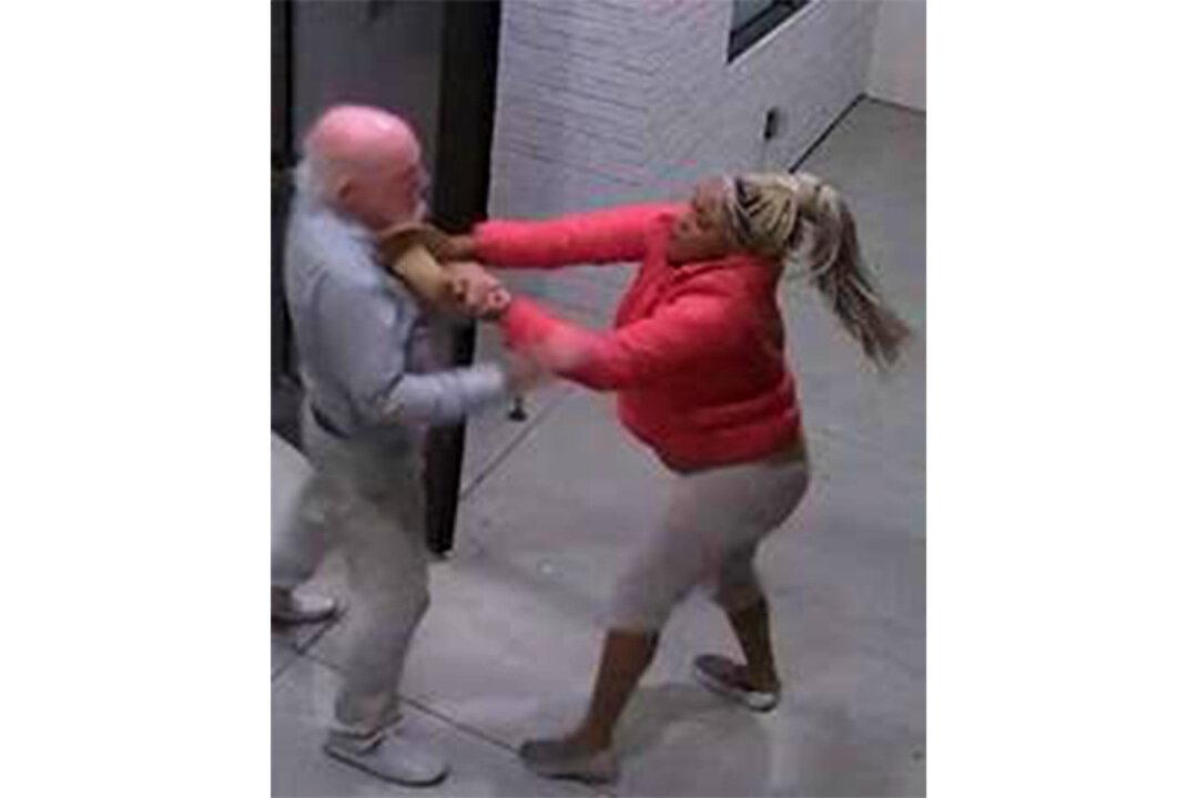 Woman Wanted by Police for Assaulting Veteran in Santa Ana