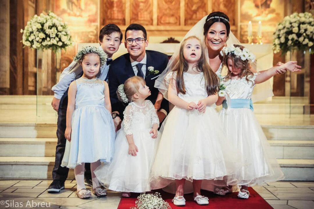 Groom Plans Epic Surprise by Inviting Bride’s Down Syndrome Students as Ring Bearers