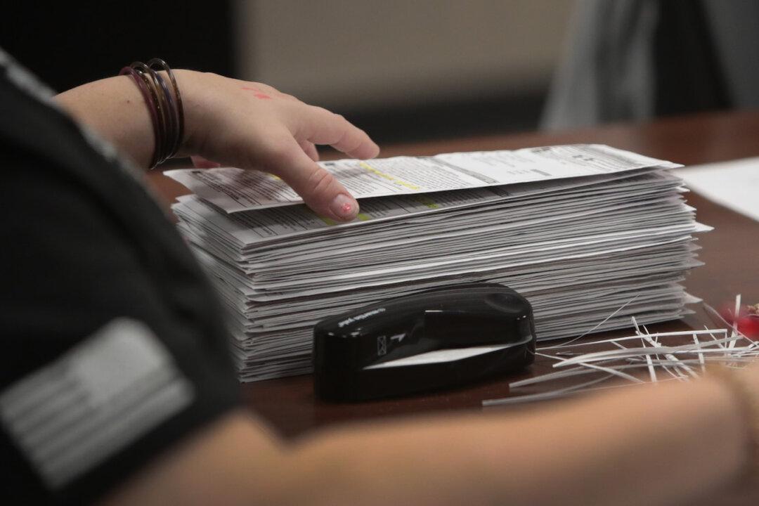 Wisconsin Judge Hands Win to Republicans Over Mail-In Ballot Lawsuit