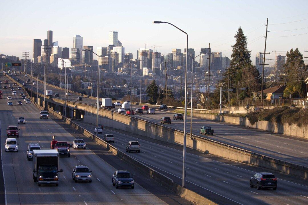 US Vehicle Travel Fell 8.6 Percent in September, Smallest Decline of Pandemic