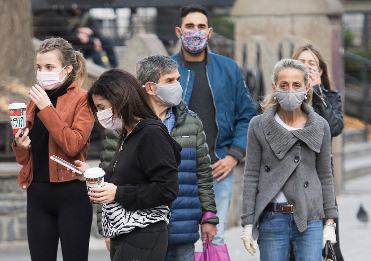 Feds’ Pandemic Spending Criticized for Inefficiency, Excesses