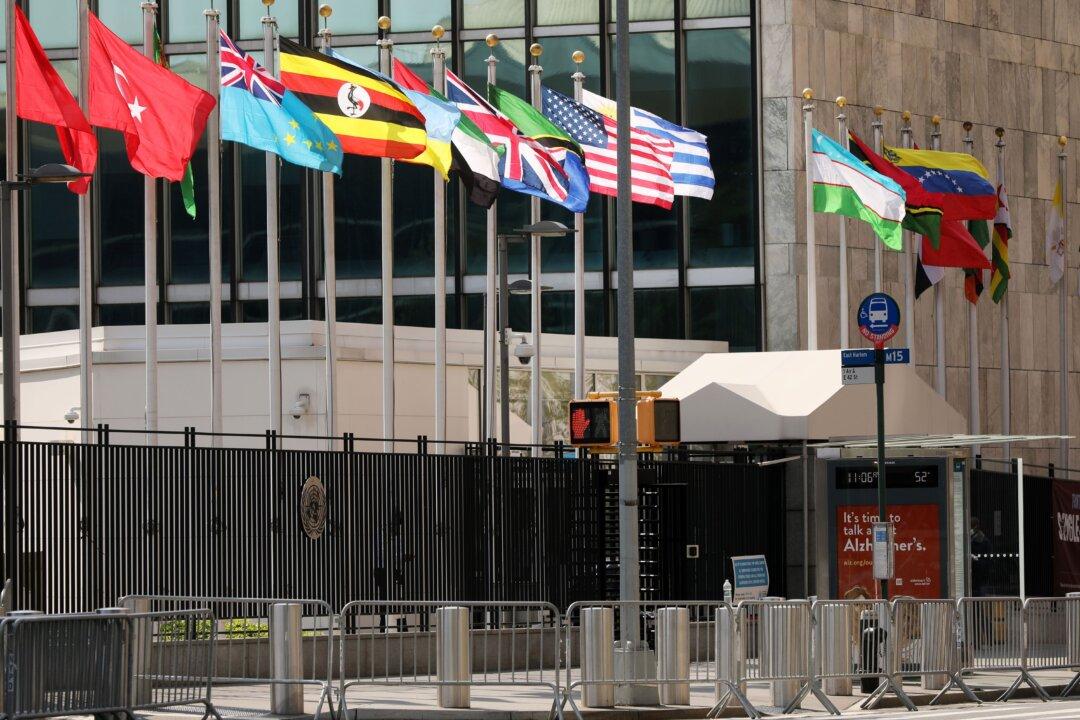 CCP Uses UN as Battleground to Confront US for Hegemony