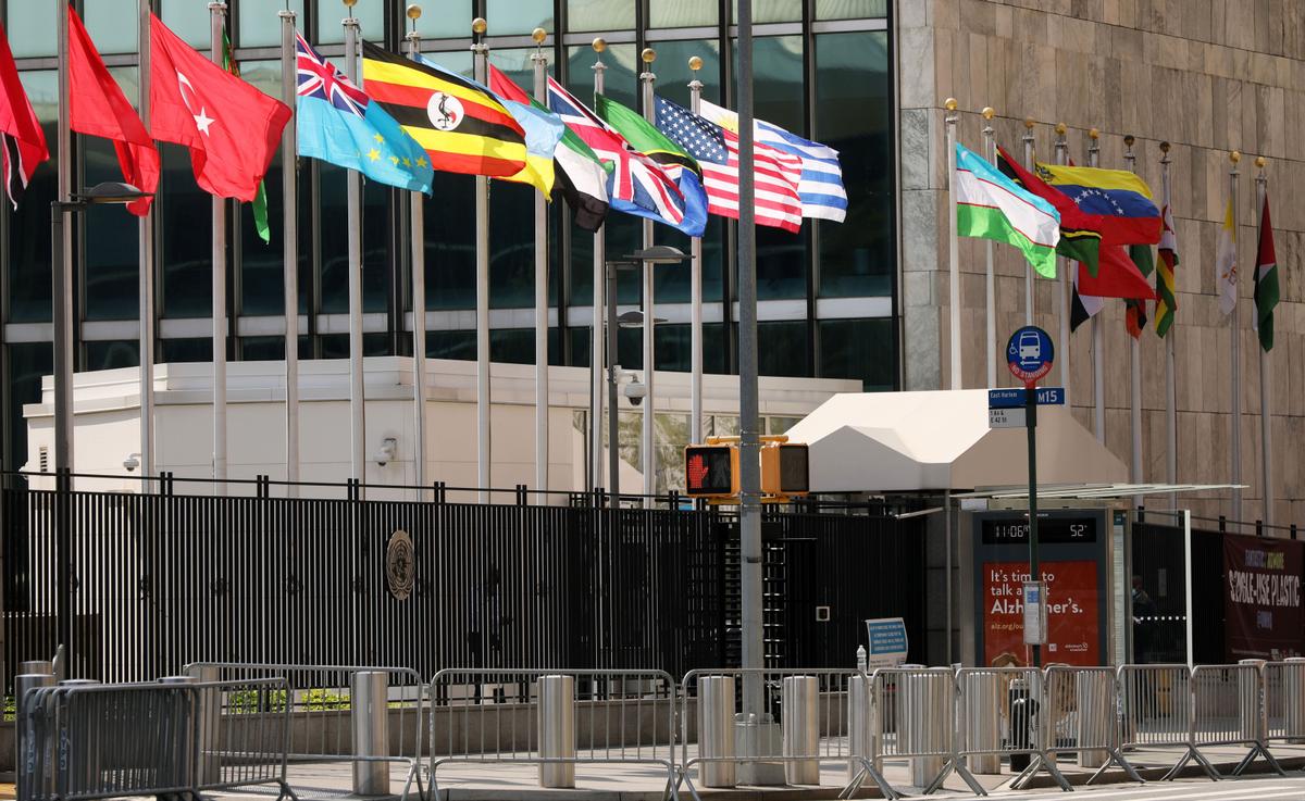 CCP Uses UN as Battleground to Confront US for Hegemony
