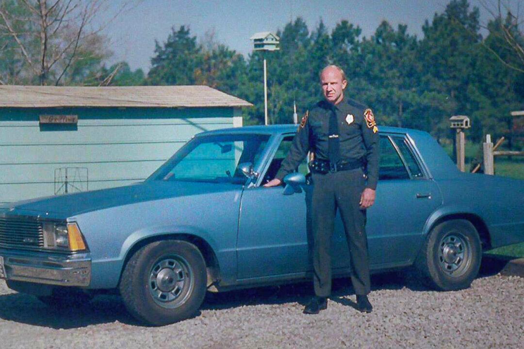 Virginia Sheriff’s Deputy Has Served 50 Years in Law Enforcement, Is Still Going Strong