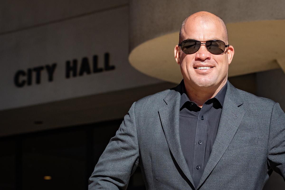 Huntington Beach Councilmember Takes Heat for Anti-Mask Stance