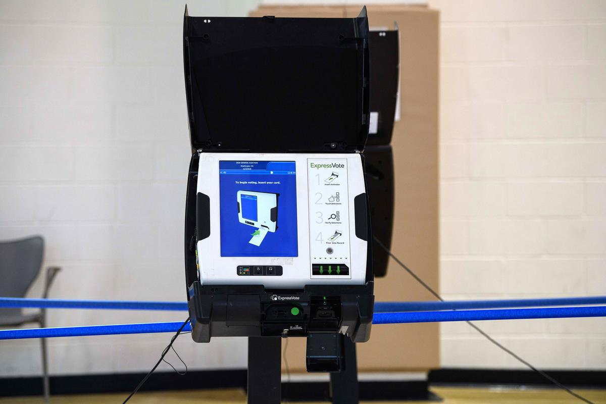 Johnson: Computer Science Experts Should Examine Voting Machines