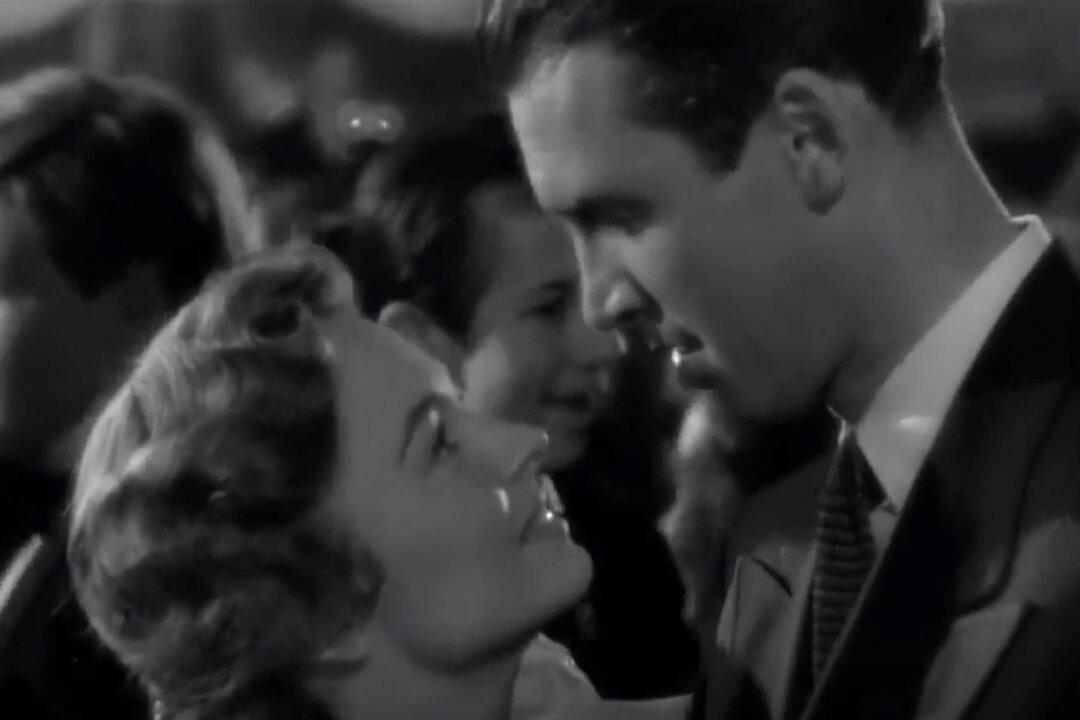 Top 10 Holiday Movies, Traditional and Otherwise