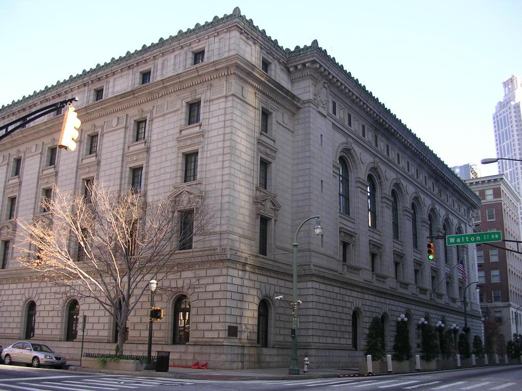 Elbert P. Tuttle U.S. Courthouse, home of the 11th Circuit Court of Appeals in Atlanta, on Nov. 20, 2007. (Eoghanacht via Wikimedia Commons/Public Domain)