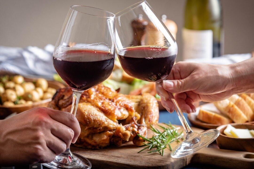 Thanksgiving Wines: Challenge or Opportunity?