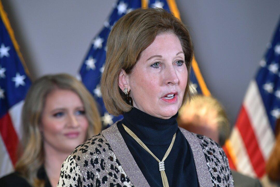 Sidney Powell Pleads Guilty in Trump Georgia Election Case