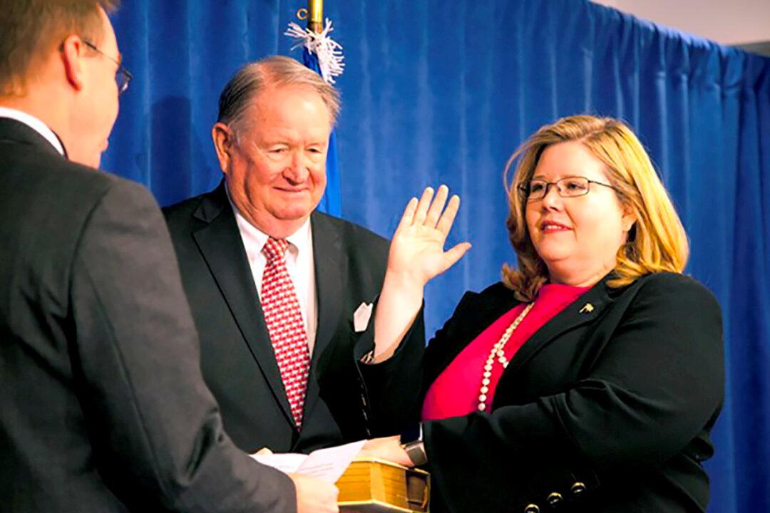 GSA Head Emily Murphy Receives Threats for Not Acknowledging Biden as Winner