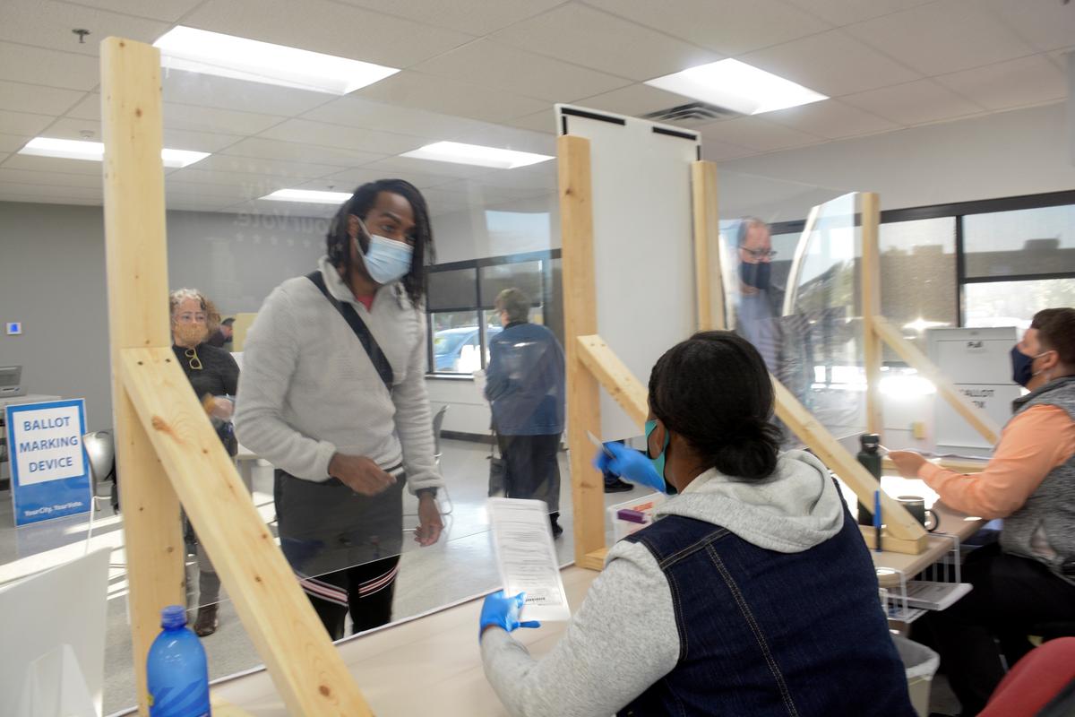 Election Watchdog Groups Force Minnesota County to Remove Duplicate Names From Voter Roll