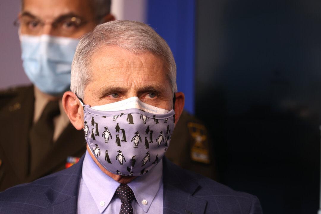 Fauci Calls on Americans to Make ‘Sacrifice’ on Thanksgiving