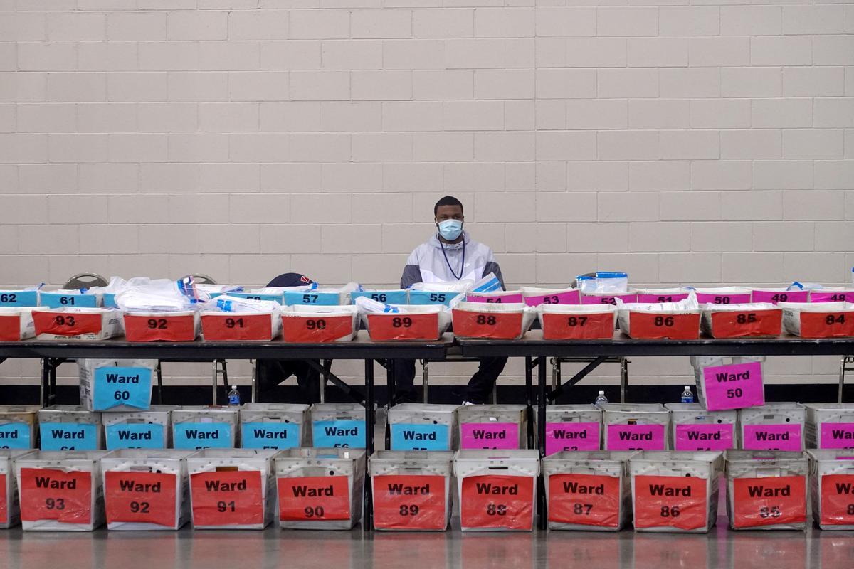 Election Findings Could ‘Easily’ Overturn 3 States, Data Analyst Concludes