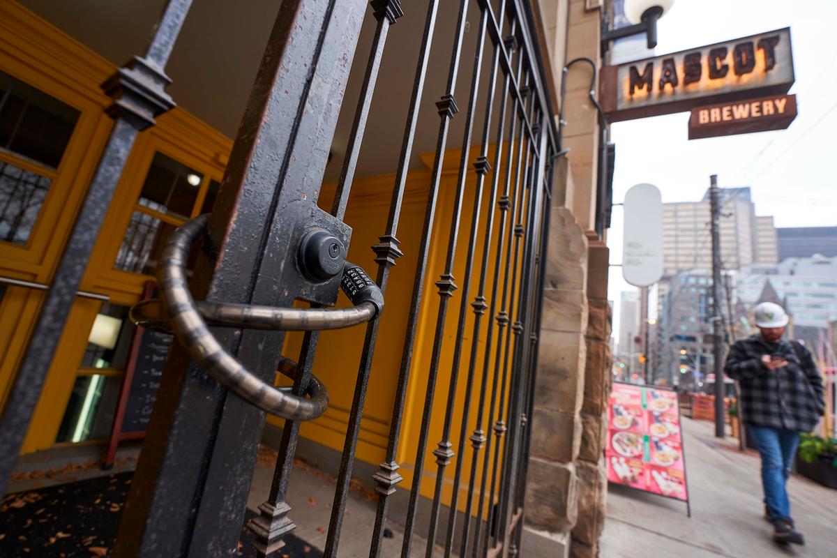 Governments Doubled Down on Lockdowns After Evidence Proved They Were Ineffective: Professor