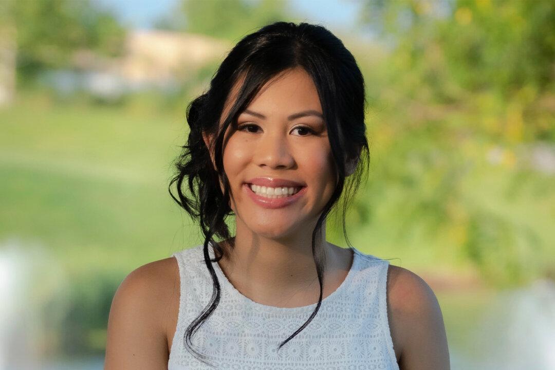 Newborn Abandoned in a Shoebox at a Train Station Grows Up to Become an Adoption Advocate