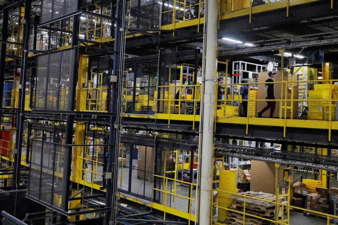 Cyber Monday Set to Be Biggest Online Shopping Day in US History