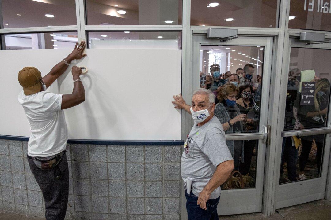 GOP Poll Watcher: Unable to Challenge Ballots That Ultimately Went for Democrats