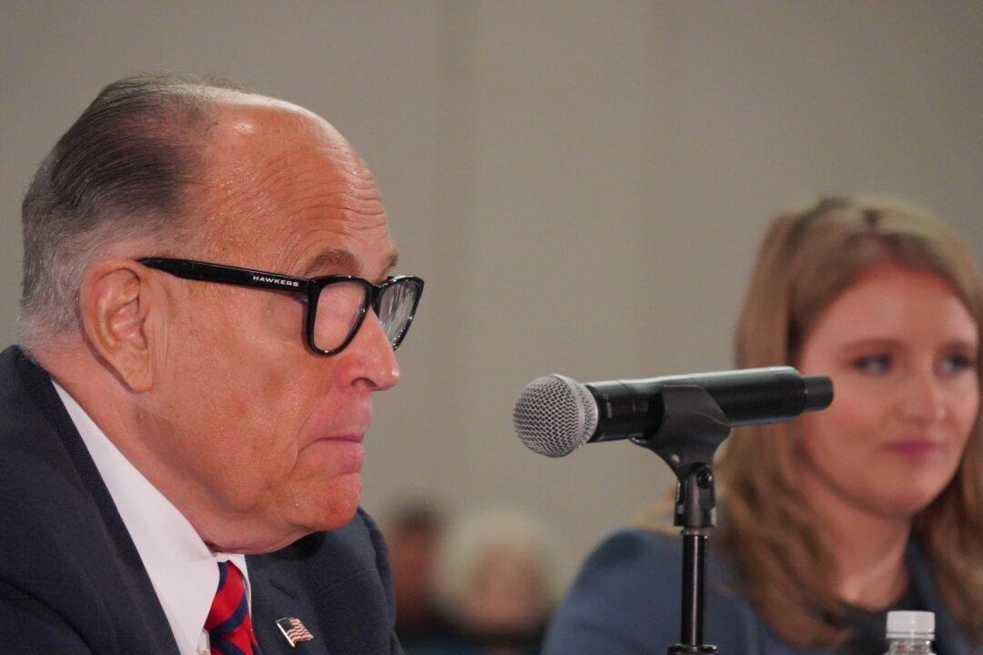 Arizona Legislature Closing for a Week After Giuliani Tests Positive for COVID-19